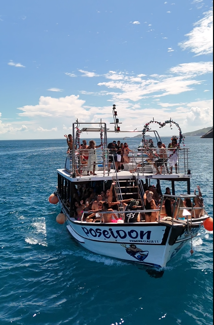 Barco Poseidon